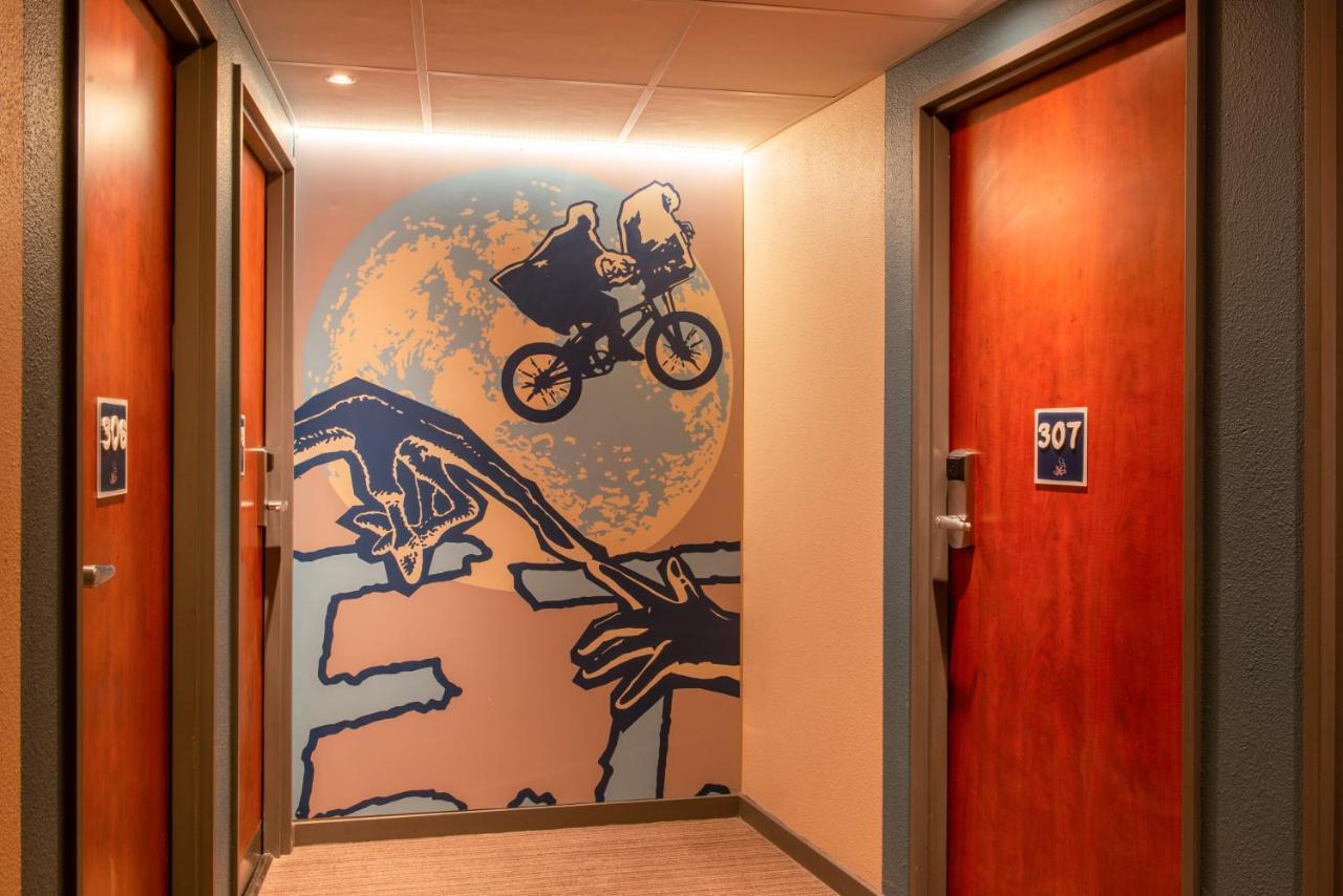 Ibis Budget Cannes Centre Ville Exterior foto