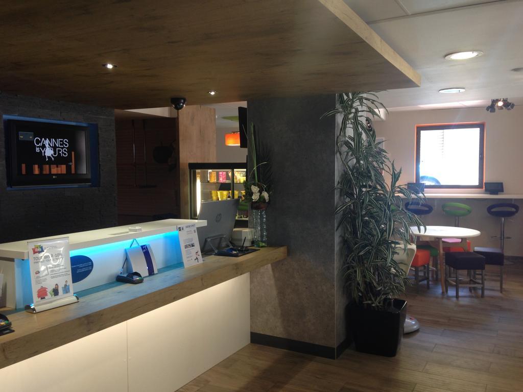 Ibis Budget Cannes Centre Ville Exterior foto